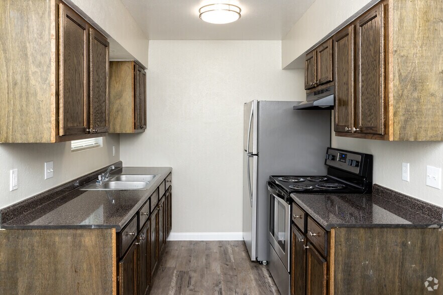 Grand Manor 1750 W Tarrant Rd Grand Prairie TX 75050 Apartment Finder