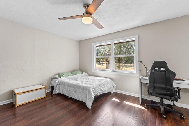 Building Photo - 1844 Nicklaus Dr