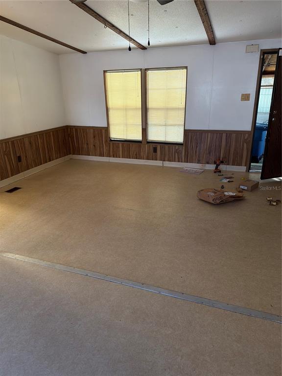 Building Photo - 21285 Campbell Dr