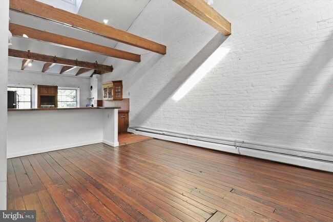 Building Photo - 317 Cameron St