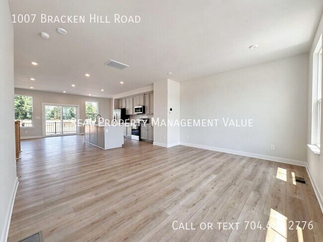 Building Photo - 1007 Bracken Hill Rd
