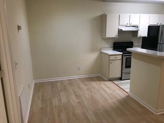 Dining Area - 897 Fording Island Rd