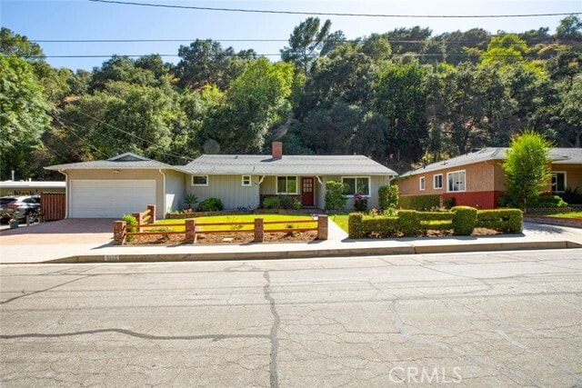 Building Photo - 3585 El Lado Dr