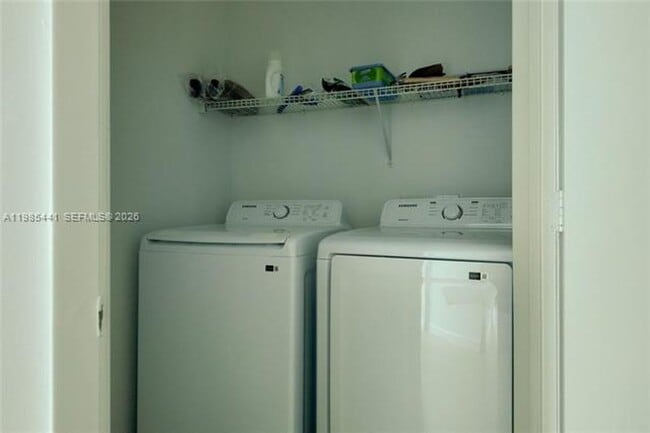 Building Photo - 1945 S Ocean Dr