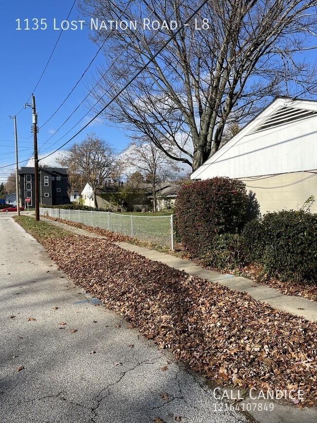 Building Photo - Newly Renovated 1 Bedroom Apartment!