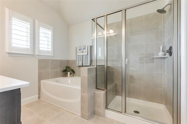 Building Photo - 2513 Gramercy Park Dr