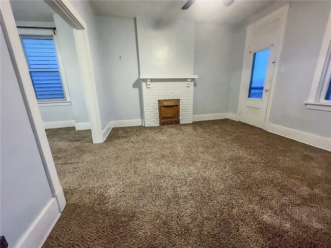 Building Photo - 1244 Hillsdale Ave