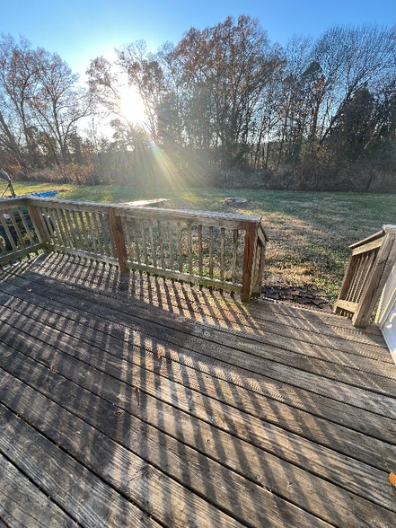 Building Photo - 268 E Green Springs Rd