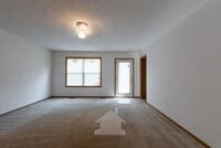 Building Photo - 204 Beatie St