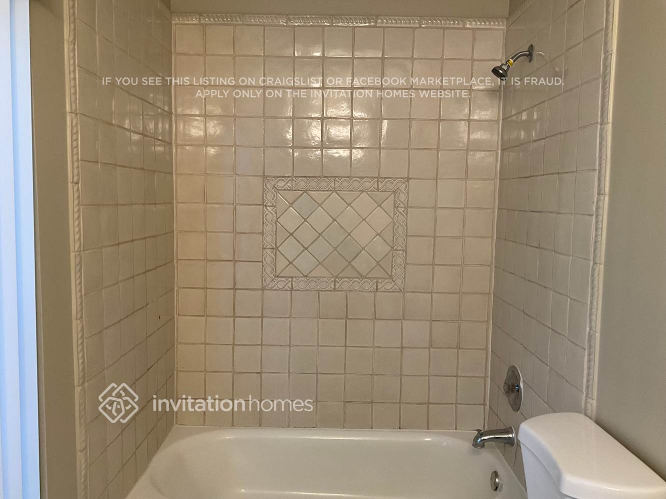 Building Photo - 2703 SW 5th St