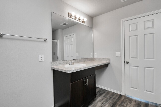 Building Photo - 5342 Prairie Dog Fork Ln