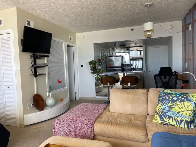 Building Photo - 3851 Boardwalk-1405-1405