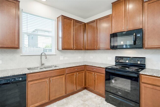 Building Photo - 6508 Carriage Pines Dr