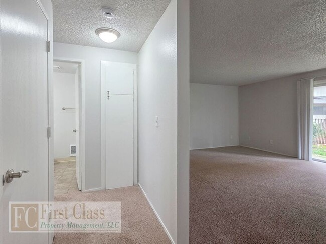 Building Photo - 1334 NE 186th Ave