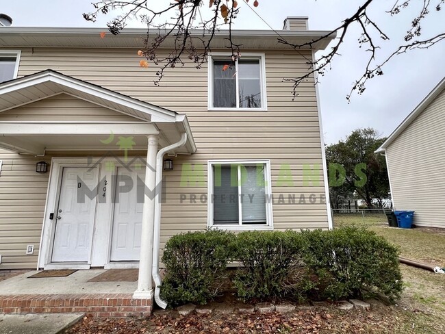 Primary Photo - 204 S Cromwell St