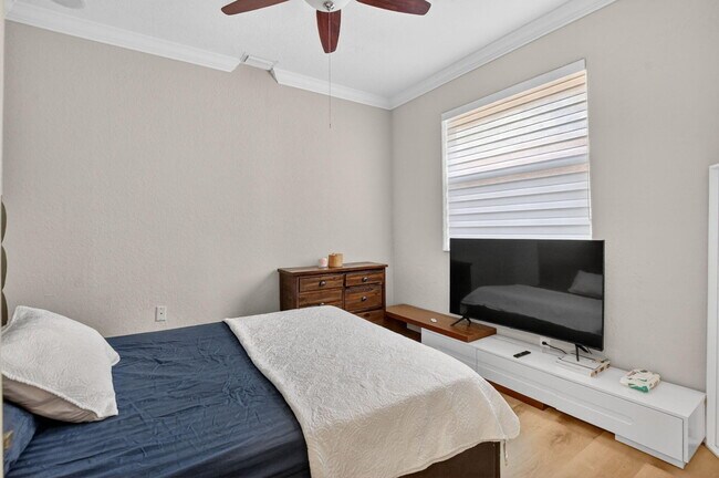 Building Photo - 12466 Baywind Ct