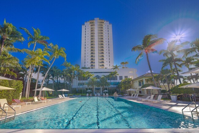 Building Photo - 1900 Sunset Harbour Dr