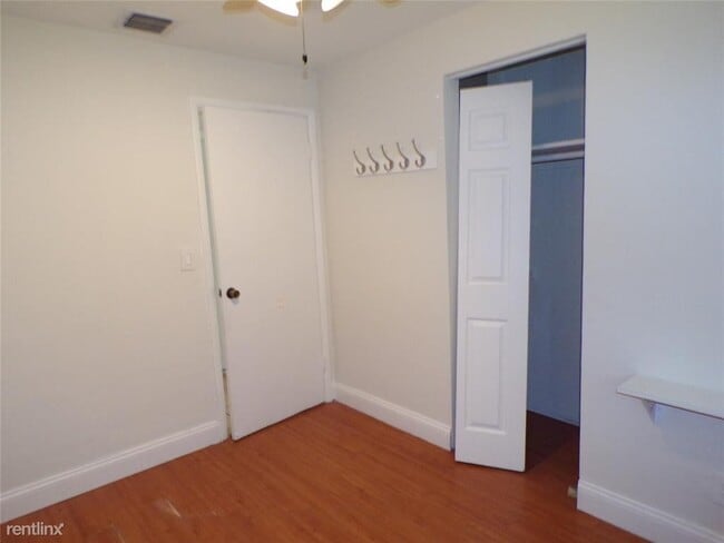 Building Photo - 4 br, 2 bath House - 5641 Freedom St 1