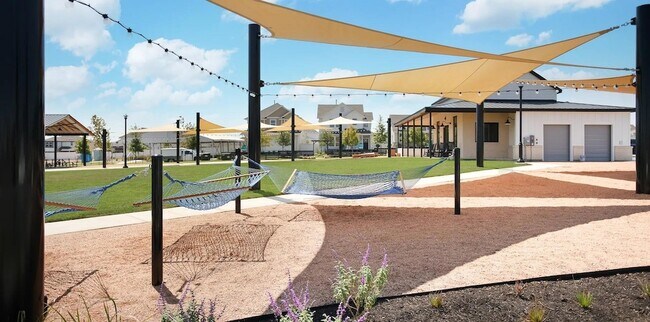 Building Photo - 162 Hayloft Ln