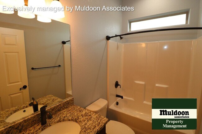 Building Photo - Gorgeous Pueblo West home.  Available now!