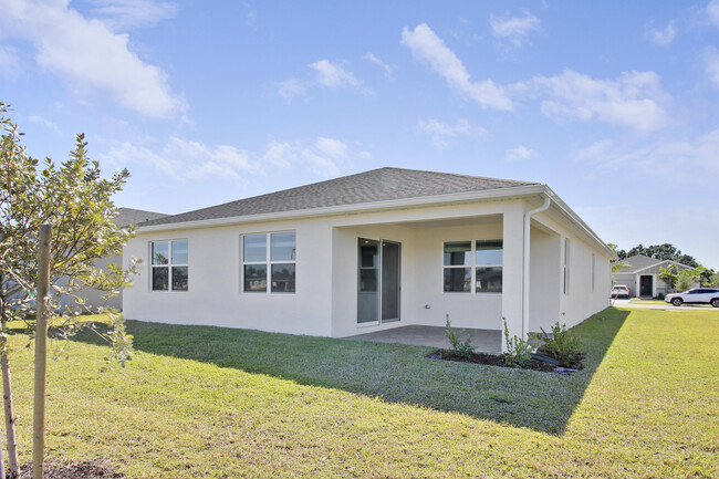 Building Photo - 8990 Dahlia Cir