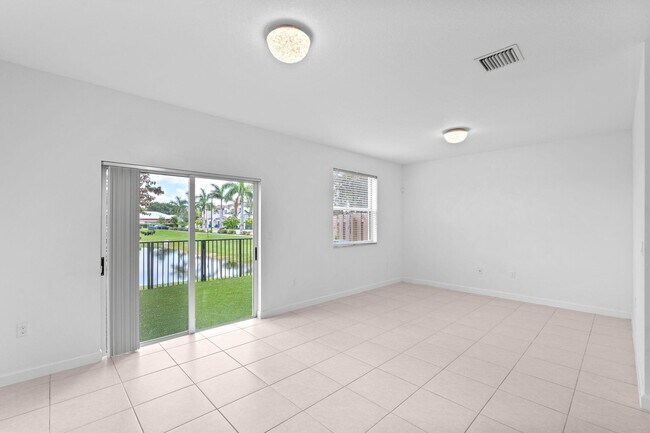 Building Photo - 5515 NW 27th St