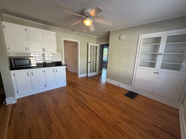 Building Photo - 2246 Ebenezer Rd