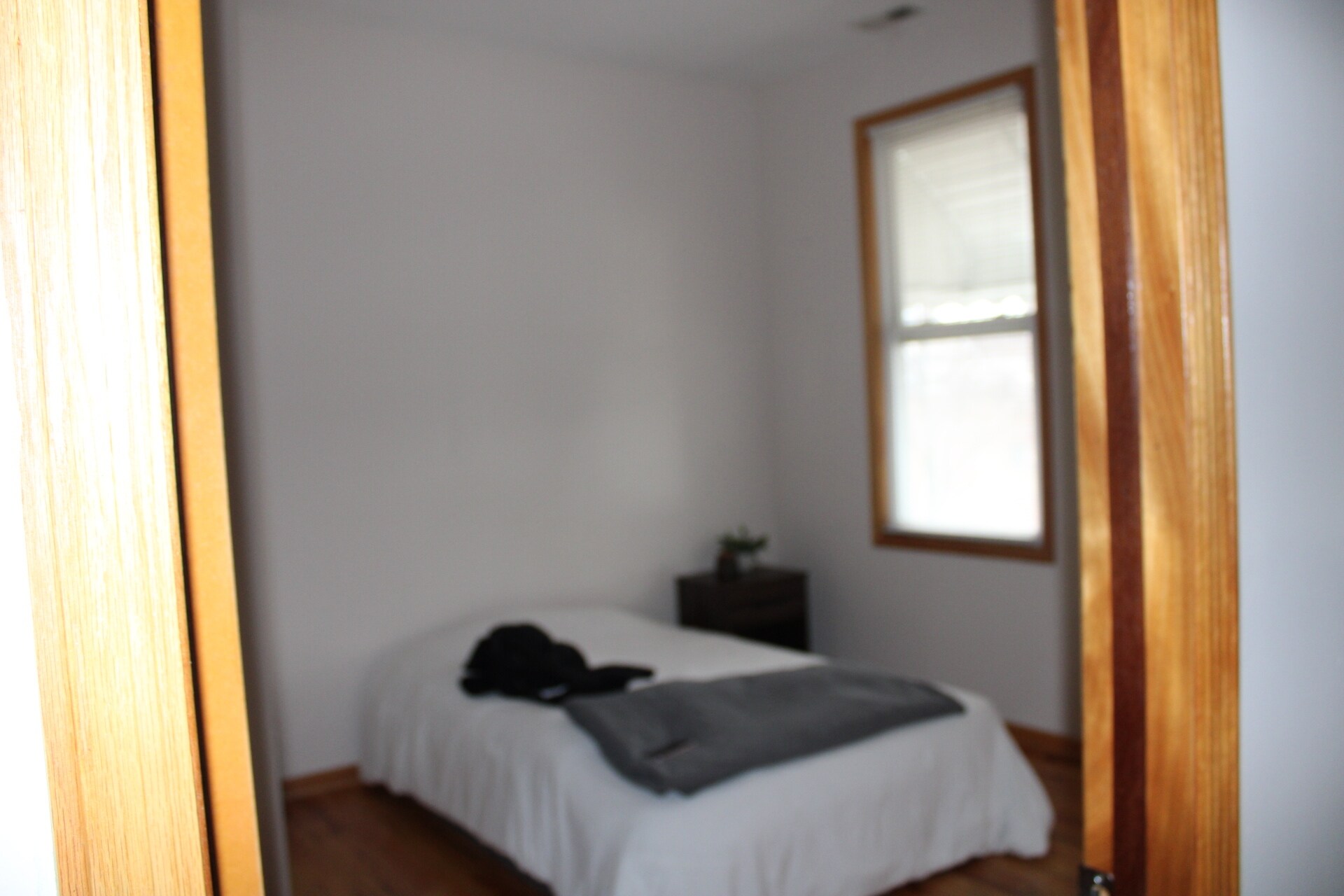 Building Photo - 2012 W 23rd St