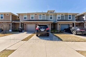 Building Photo - 788 SW 13th St