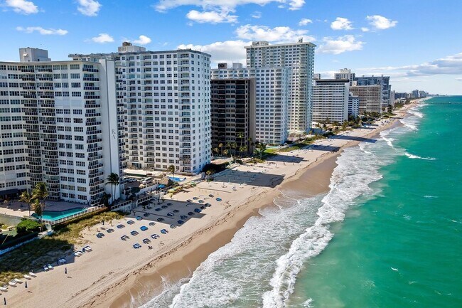 Building Photo - 3700 Galt Ocean Dr