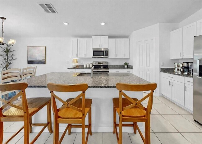 Building Photo - 13256 Great Plns Dr