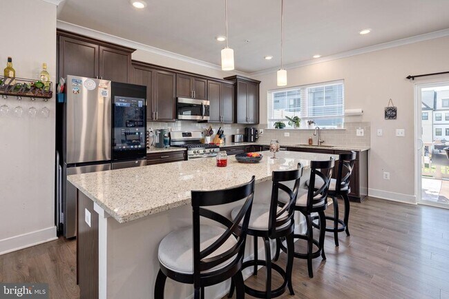 Building Photo - 618 Chalcedony Ln
