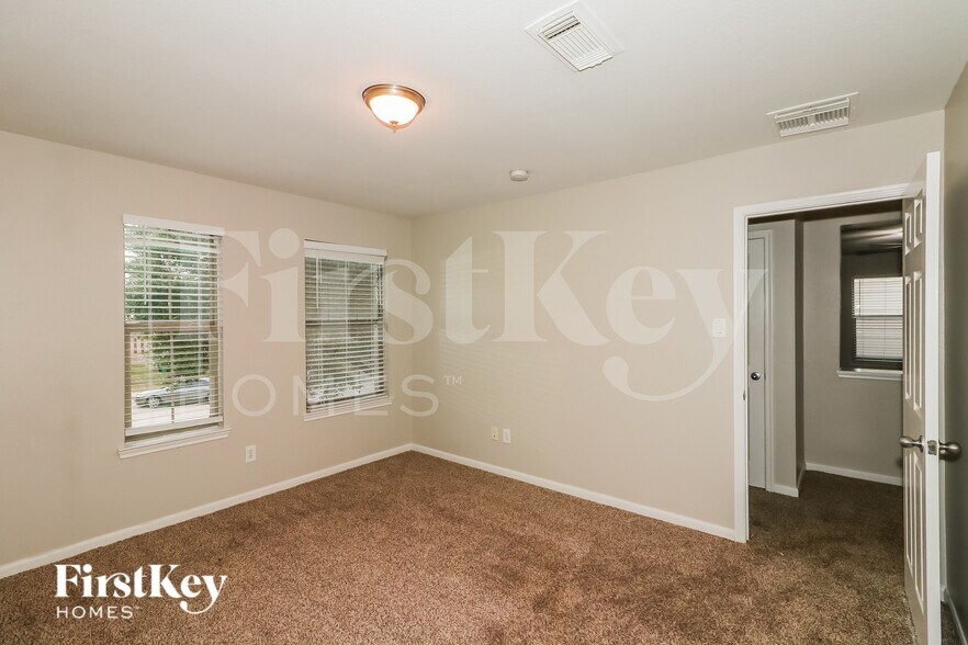 Building Photo - 20539 Cypress Gully Dr