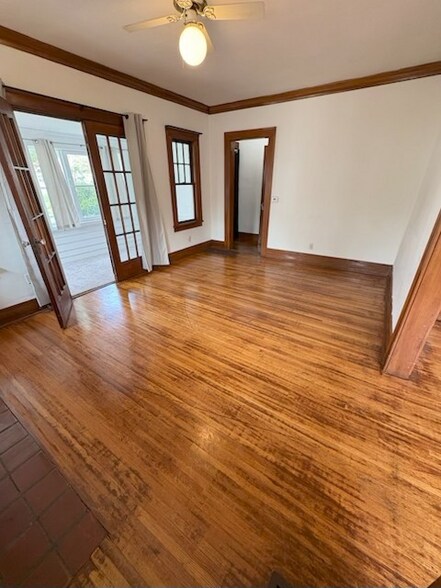 Building Photo - 608 Genesee Park Blvd
