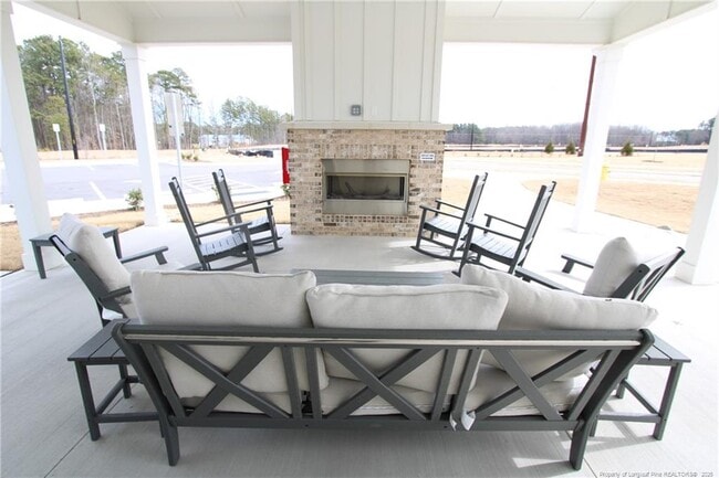 Building Photo - 100 Pantaneiro Wy