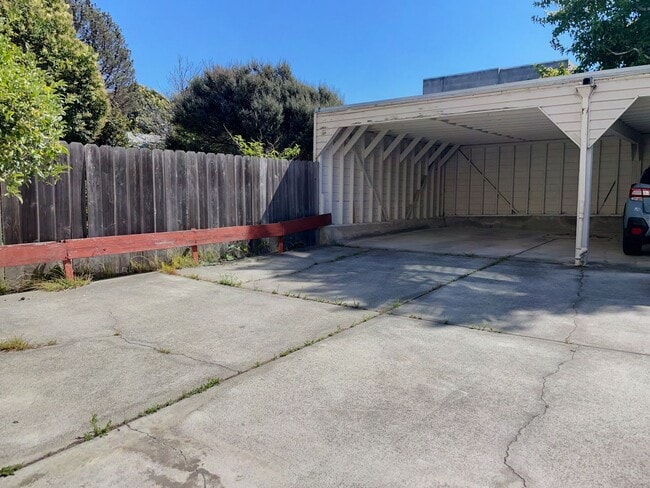 Building Photo - 1 Bed, 1 Bath Noe Valley Apartment - Parki...