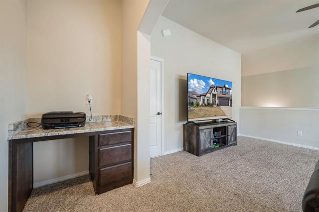 Building Photo - 335 Bluewood Dr