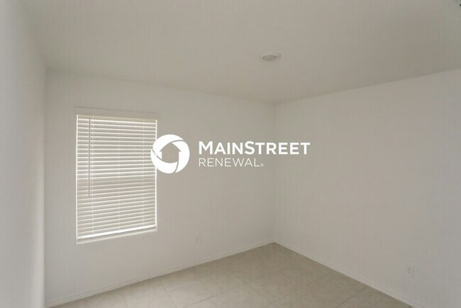 Building Photo - 3 Bedroom Pet-Friendly Home in Crandall, TX with Main Street Renewal