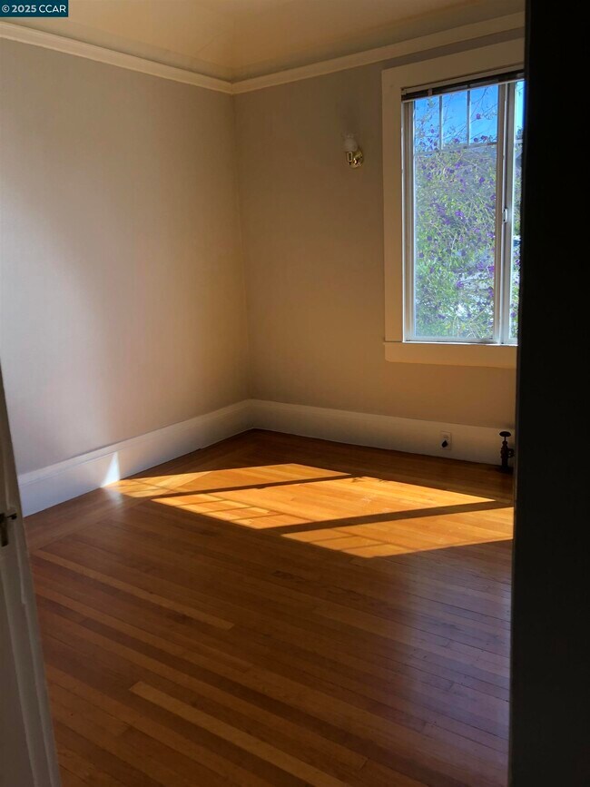 Building Photo - 4003 Park Blvd