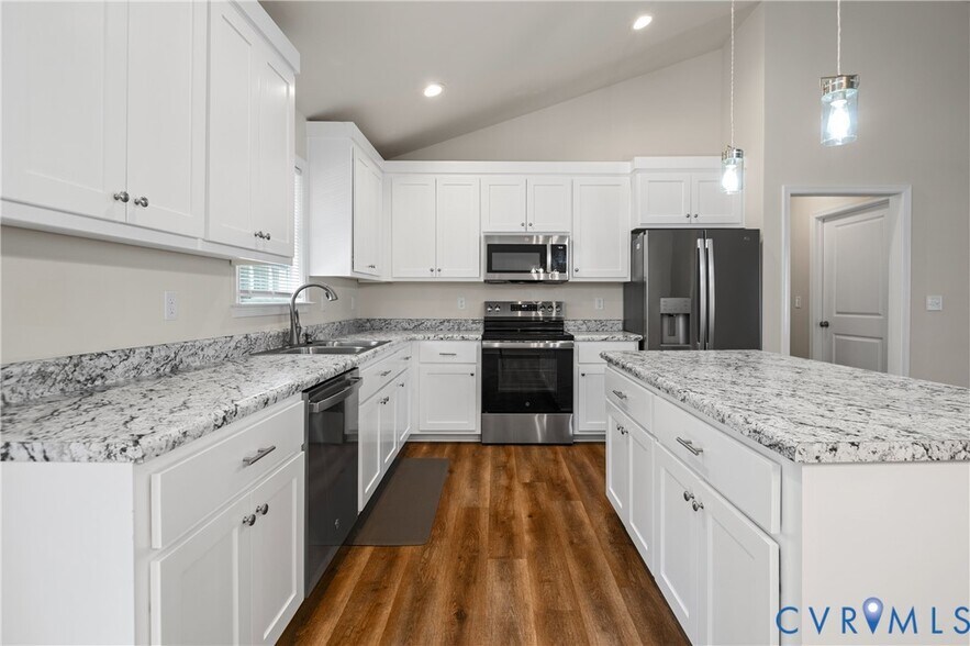 Building Photo - 3867 Perthshire Ln