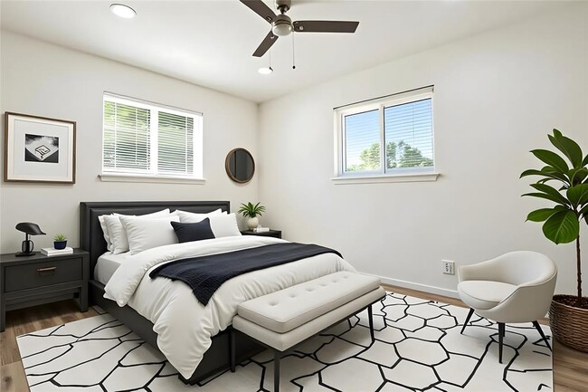 Building Photo - 4913 Hawk Cv