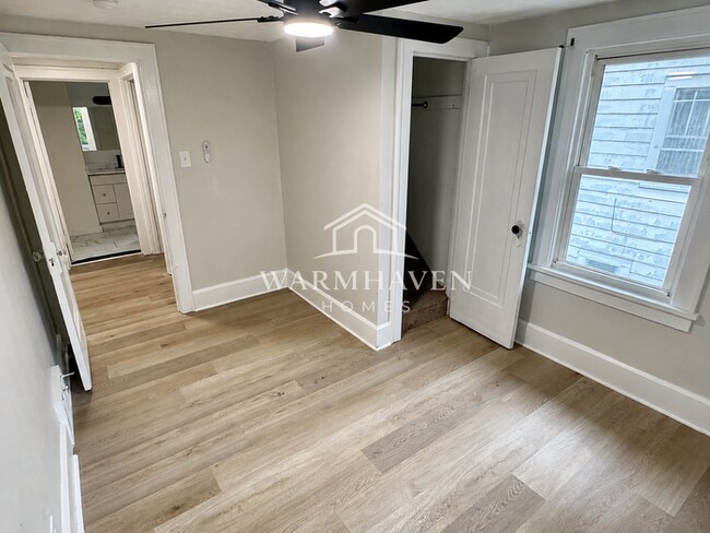 Building Photo - 801 Storer Ave