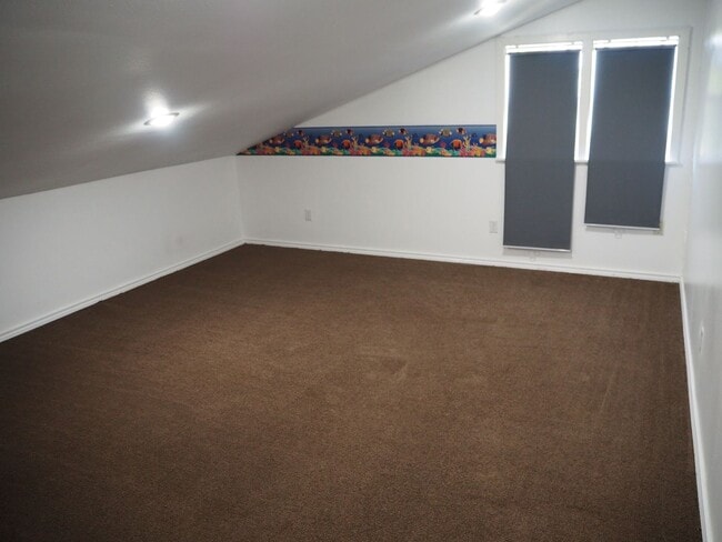 Building Photo - 9561 Hames Rd