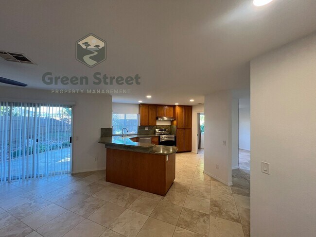 Building Photo - 280 Fire Mountain Pl