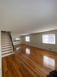 Floorplan - Lloyd Manor Apartments