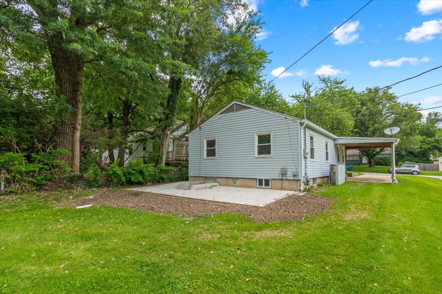 Rear Exterior View #1 - 2301 W 73rd St