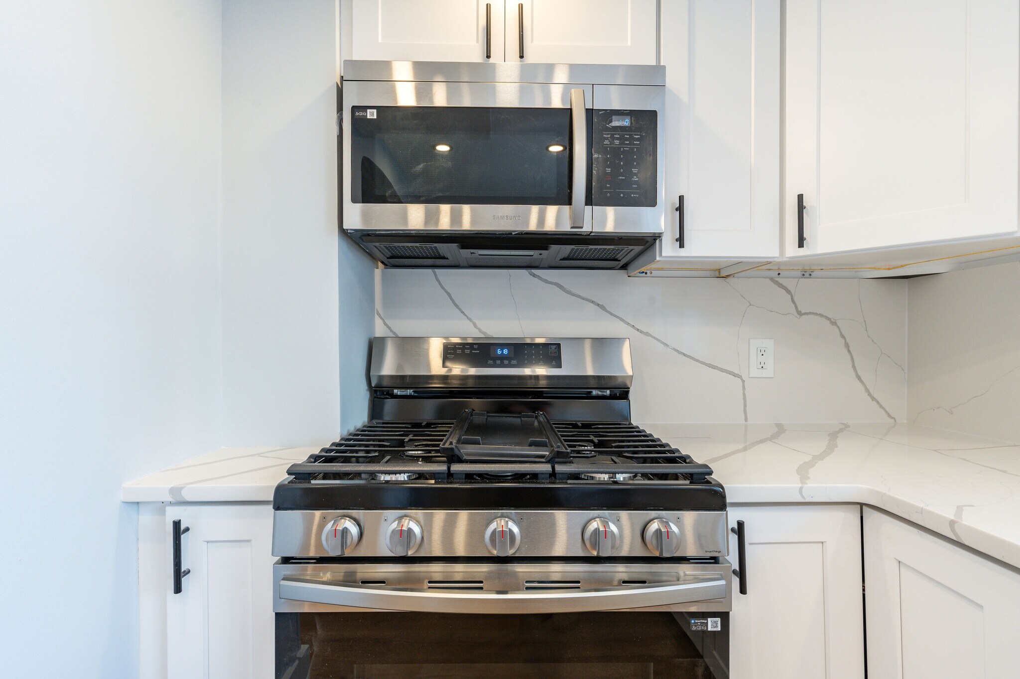 Building Photo - 3120 Tilton St