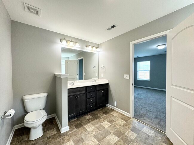 Building Photo - 8112 Driftwood Lp