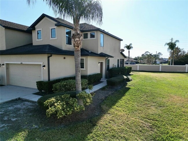 Building Photo - 6000 Wood Wind Pl