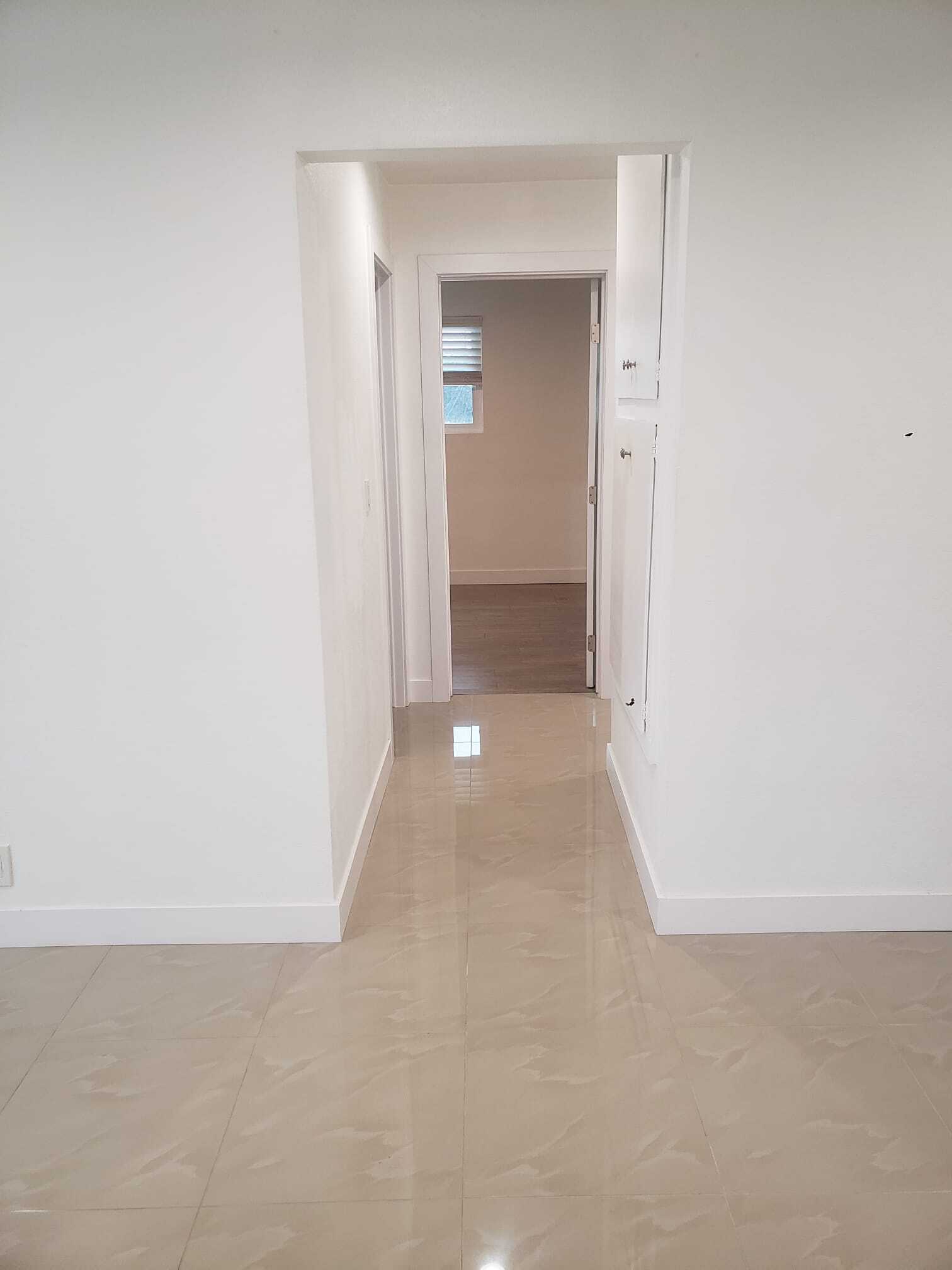 Building Photo - 4326 W 163rd St